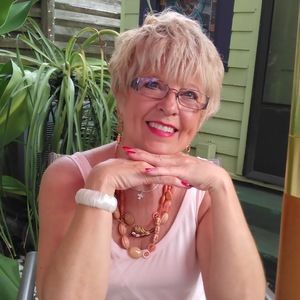 Meet your Posher, Cindy